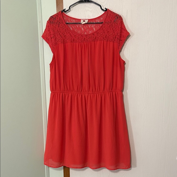 One Clothing Los Angeles Dresses & Skirts - One Clothing Salmon Colored Lace Cap Sleeve Dress Size Medium